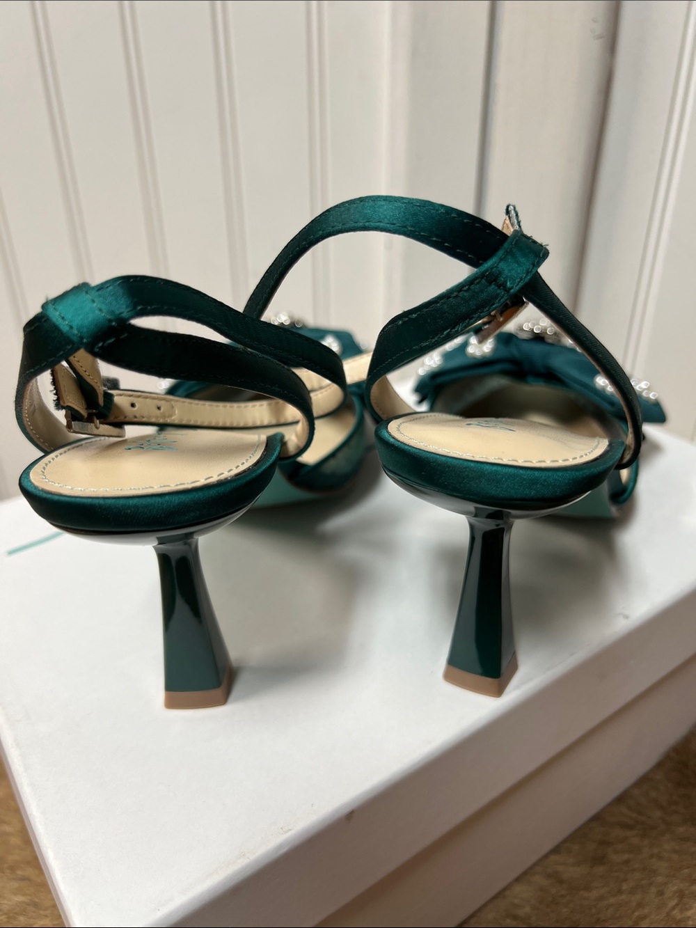 Betsey Johnson Emerald Mark Pump Heels 7 Shoes NWT - Picture 5 of 10